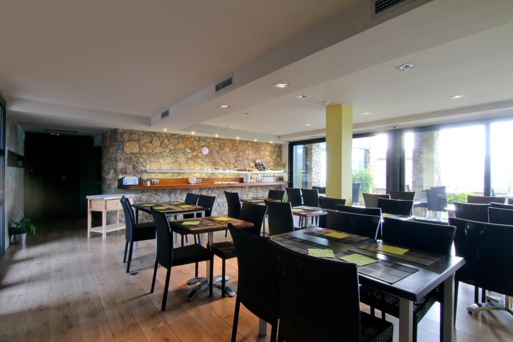 Dolcet L'Hotel Alas Bagian luar foto