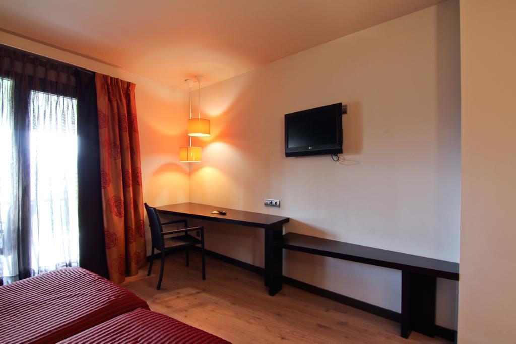Dolcet L'Hotel Alas Bagian luar foto