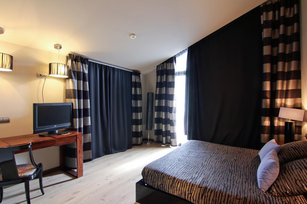 Dolcet L'Hotel Alas Bagian luar foto