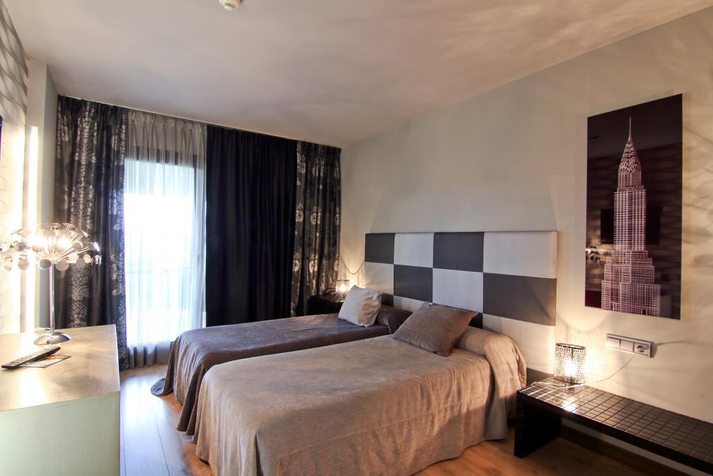 Dolcet L'Hotel Alas Bagian luar foto